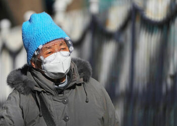 Người dân Trung Quốc đối phó với làn sóng covid-19 thế nào sau khi chính sách zero-covid hủy bỏ ?