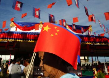 Vị trí của Trung Quốc trong chính sách ngoại giao và quốc phòng của Campuchia