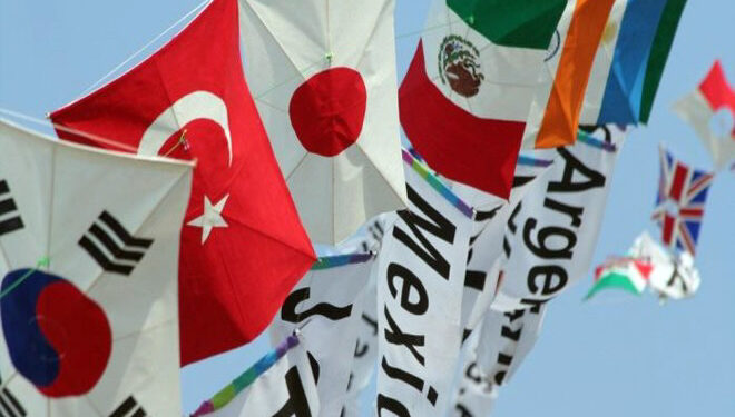 Cuộc khủng hoảng Ukraine có tạo ra cơ hội vươn lên cho các cường quốc tầm trung? 1 Cuộc khủng hoảng Ukraine có tạo ra cơ hội vươn lên cho các cường quốc tầm trung?