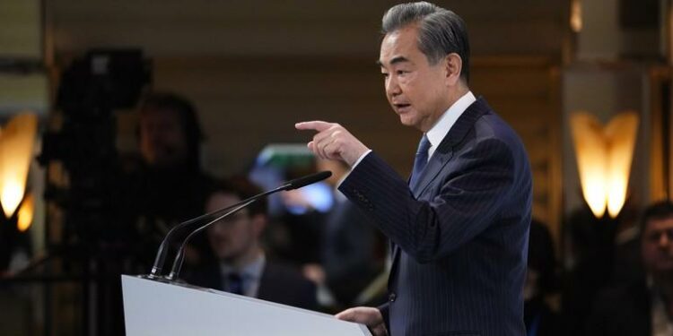 Vai trò trung gian hòa giải cho cuộc chiến tranh Nga-Ukraine là một nhiệm vụ đầy rủi ro đối với Trung Quốc