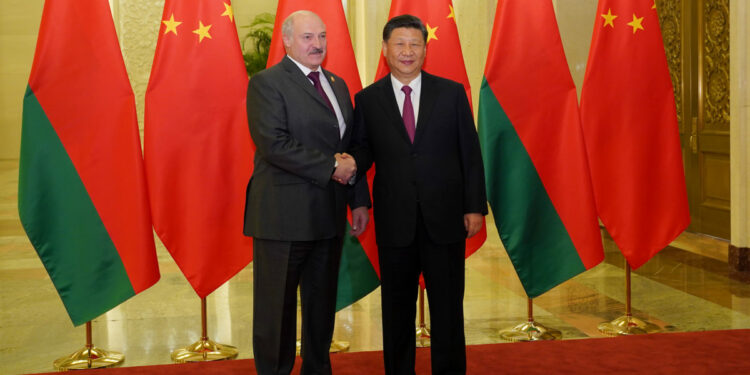 Nhận định ban đầu về chuyến thăm của Tổng thống Lukashenko đến Trung Quốc trong bối cảnh cuộc chiến tại Ukraine đang gia tăng căng thẳng 1 Nhận định ban đầu về chuyến thăm của Tổng thống Lukashenko đến Trung Quốc trong bối cảnh cuộc chiến tại Ukraine đang gia tăng căng thẳng