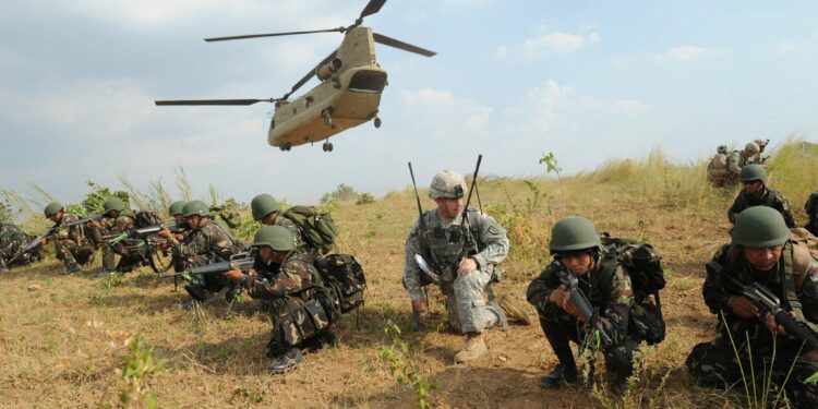 Philippines trong tham vọng liên minh hóa - quân sự hóa Đông Á của Mỹ 1 Philippines trong tham vọng liên minh hóa – quân sự hóa Đông Á của Mỹ