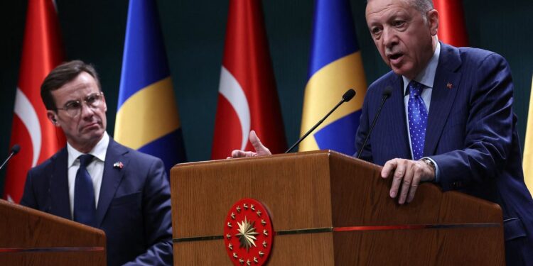 Erdogan tái đắc cử: rào cản chính cho “con đường NATO” của Thụy Điển