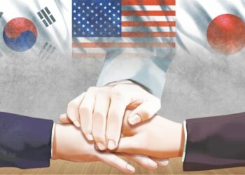 Liên kết chiến lược Mỹ – Nhật – Hàn có làm phá vỡ thế cân bằng lực lượng ở Đông Á?