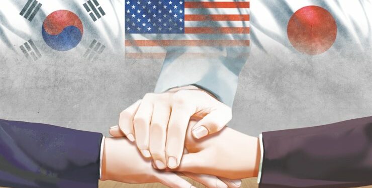 Liên kết chiến lược Mỹ – Nhật – Hàn có làm phá vỡ thế cân bằng lực lượng ở Đông Á?