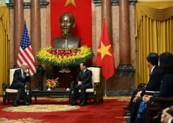 Rủi ro và cơ hội đối với Việt Nam từ cuộc cạnh tranh Mỹ – Trung