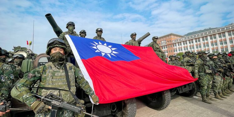 Tiềm lực quốc phòng của Đài Loan có đáp ứng được chiến lược phi đối xứng của hòn đảo này?