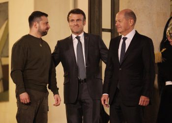 Ukraine bế tắc: Tổng thống Zelensky cầu viện Đức, Pháp