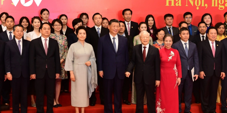 Ngoại giao Việt Nam năm 2023 và một số vấn đề đặt ra trong năm 2024 1 Ngoại giao Việt Nam năm 2023 và một số vấn đề đặt ra trong năm 2024