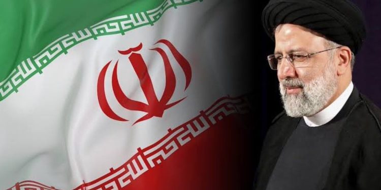 Iran và Trung Đông đối mặt với những thay đổi và biến động bất ngờ sau khi Tổng thống Raisi tử nạn 1 Iran và Trung Đông đối mặt với những thay đổi và biến động bất ngờ sau khi Tổng thống Raisi tử nạn