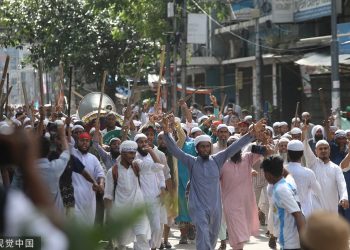 Dấu hiệu cách mạng màu trong khủng hoảng chính trị ở Bangladesh?