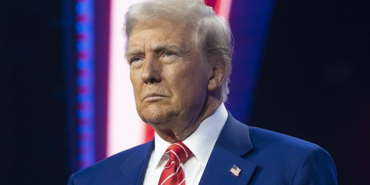 Thế giới mà Trump muốn: Sức mạnh Mỹ trong kỷ nguyên mới của chủ nghĩa dân tộc