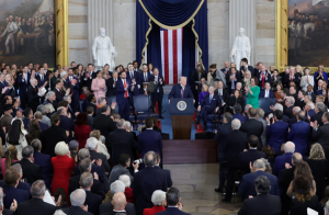 100 ngày chao đảo thế giới của Tổng thống Donald Trump 3 tr2
