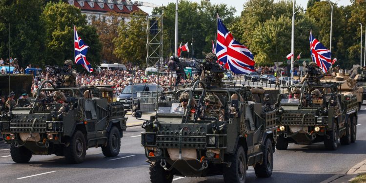 Đánh giá chiến lược quốc phòng 2025 của Vương quốc Anh: Phân tích, đánh giá và dự báo 1 Đánh giá chiến lược quốc phòng 2025 của Vương quốc Anh: Phân tích, đánh giá và dự báo