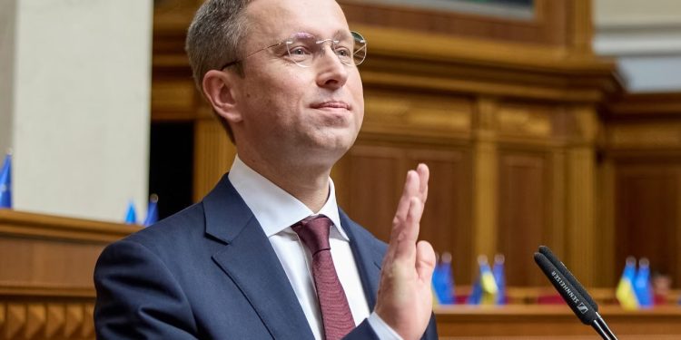 Cải tổ nội các Ukraine: Nguyên nhân, tác động và vấn đề đặt ra đối với Việt Nam